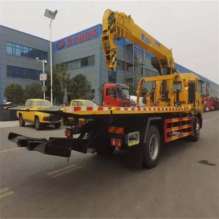 茂县附近小随车吊出租电话，轻松解决搬运烦恼