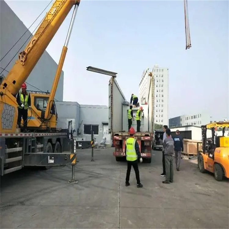 茂县如何找到附近的吊车救援服务