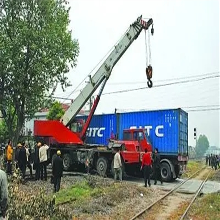 茂县如何快速找到附近的吊车救援公司