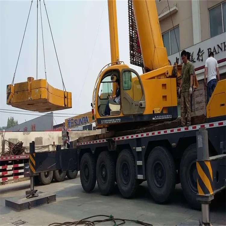 茂县当地吊车出租|机器吊装|75吨|工厂搬迁服务